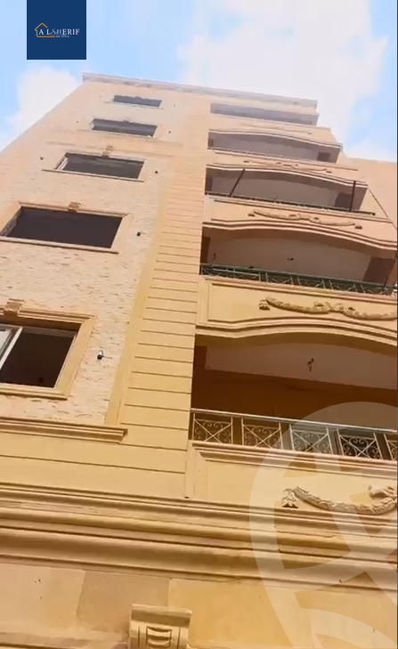 https://aqarmap.com.eg/en/listing/5860083-for-sale-cairo-6th-of-october-el-ahyaa-neighborhood-4th-neighbourhood-1