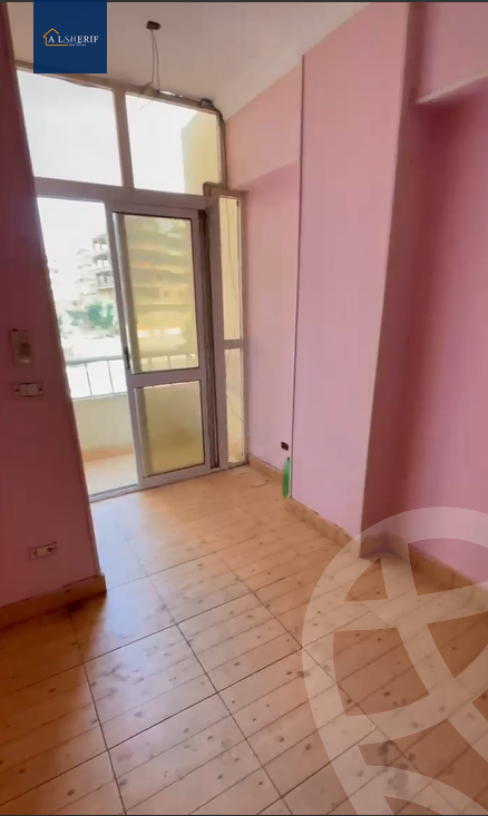 https://aqarmap.com.eg/en/listing/5860190-for-sale-cairo-6th-of-october-el-ahyaa-neighborhood-5th-street-13