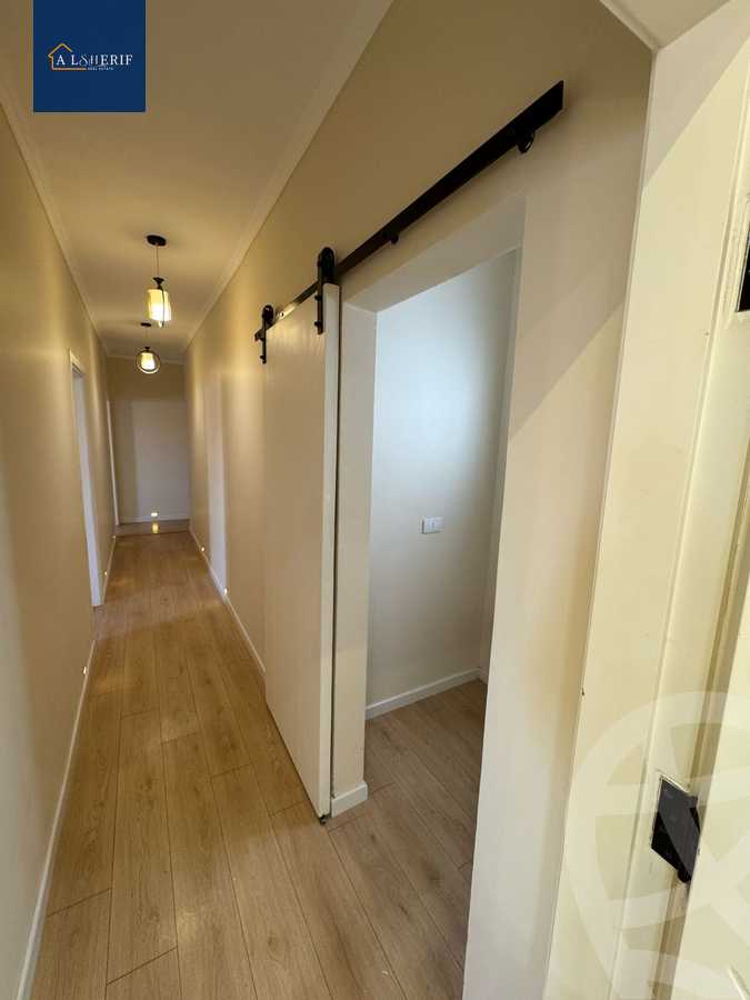 https://aqarmap.com.eg/en/listing/5860933-for-sale-cairo-6th-of-october-el-ahyaa-neighborhood-4th-neighborhood-5