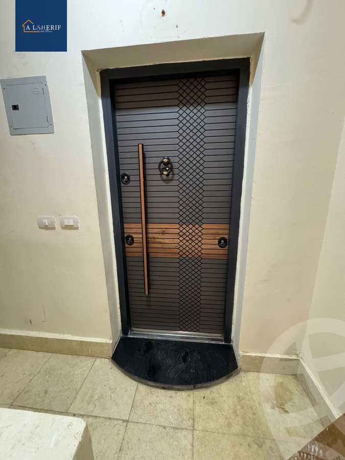 https://aqarmap.com.eg/en/listing/5860933-for-sale-cairo-6th-of-october-el-ahyaa-neighborhood-4th-neighborhood-5