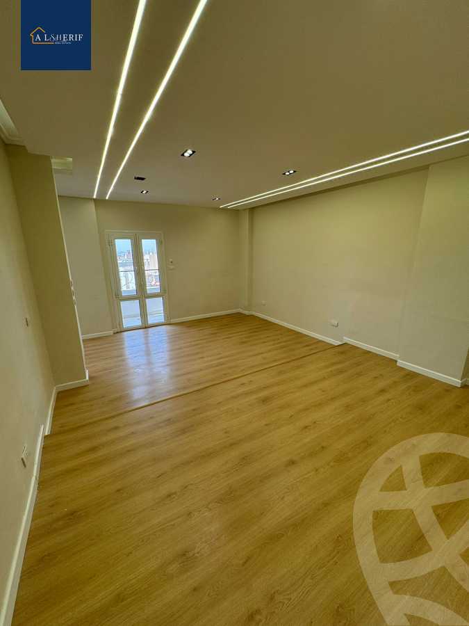 https://aqarmap.com.eg/en/listing/5860933-for-sale-cairo-6th-of-october-el-ahyaa-neighborhood-4th-neighborhood-5