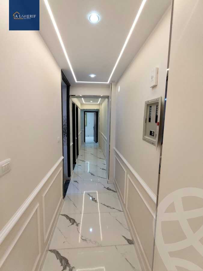 https://aqarmap.com.eg/en/listing/5863719-for-sale-cairo-6th-of-october-el-ahyaa-neighborhood-4th-school-st