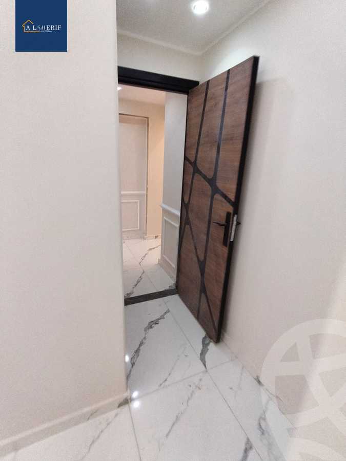 https://aqarmap.com.eg/en/listing/5863719-for-sale-cairo-6th-of-october-el-ahyaa-neighborhood-4th-school-st