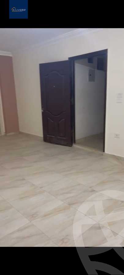 https://aqarmap.com.eg/en/listing/5864019-for-sale-cairo-6th-of-october-el-ahyaa-neighborhood-2nd-divided-from-al-kafrawei-st
