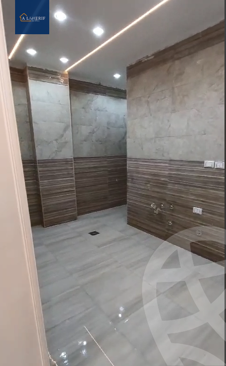 https://aqarmap.com.eg/en/listing/5864478-for-sale-cairo-6th-of-october-el-ahyaa-neighborhood-5th-street-20