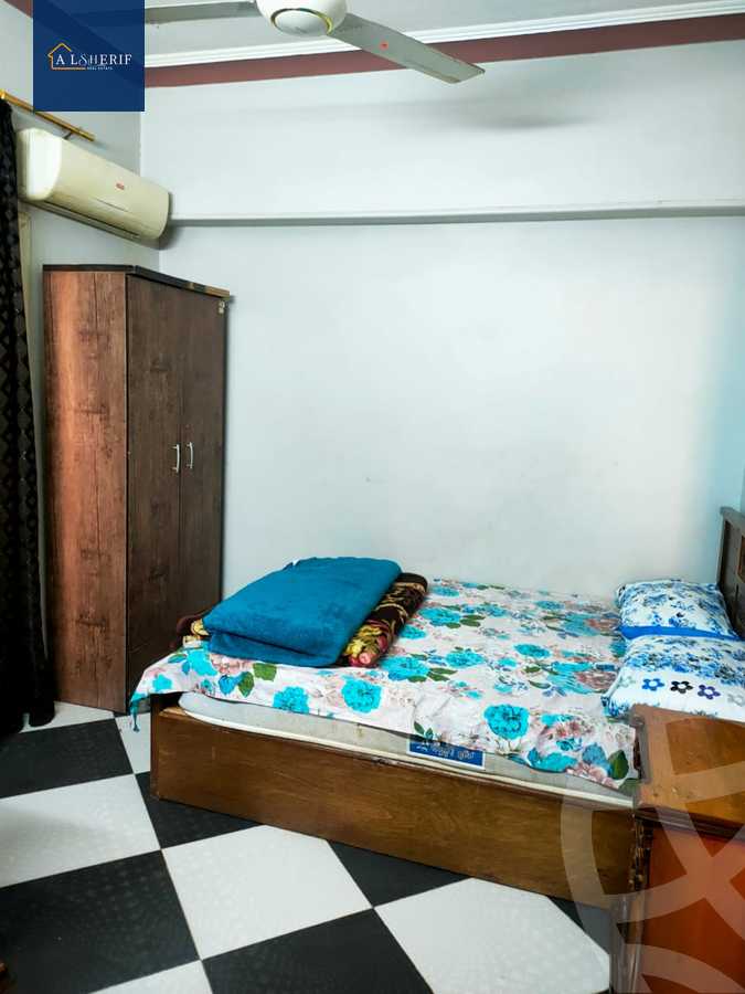 https://aqarmap.com.eg/ar/listing/5866457-for-rent-cairo-6th-of-october-el-ahyaa-neighborhood-1st-rich-bake-st