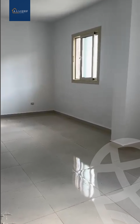 https://aqarmap.com.eg/ar/listing/5868587-for-rent-cairo-6th-of-october-el-ahyaa-neighborhood-4th-street-5