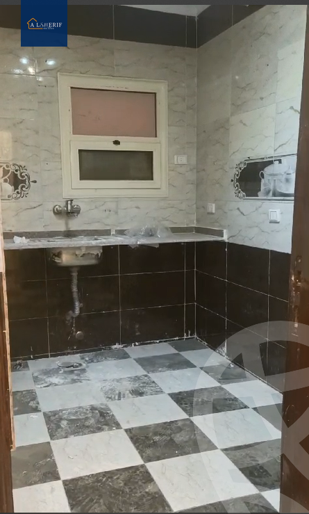 https://aqarmap.com.eg/ar/listing/5872894-for-sale-cairo-6th-of-october-el-ahyaa-neighborhood-5th-street-2