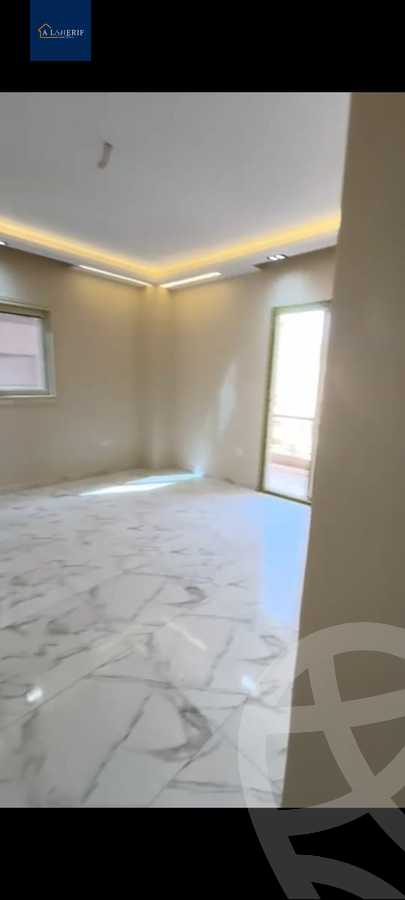 https://aqarmap.com.eg/en/listing/5873172-for-sale-cairo-6th-of-october-el-ahyaa-neighborhood-3rd-street-52