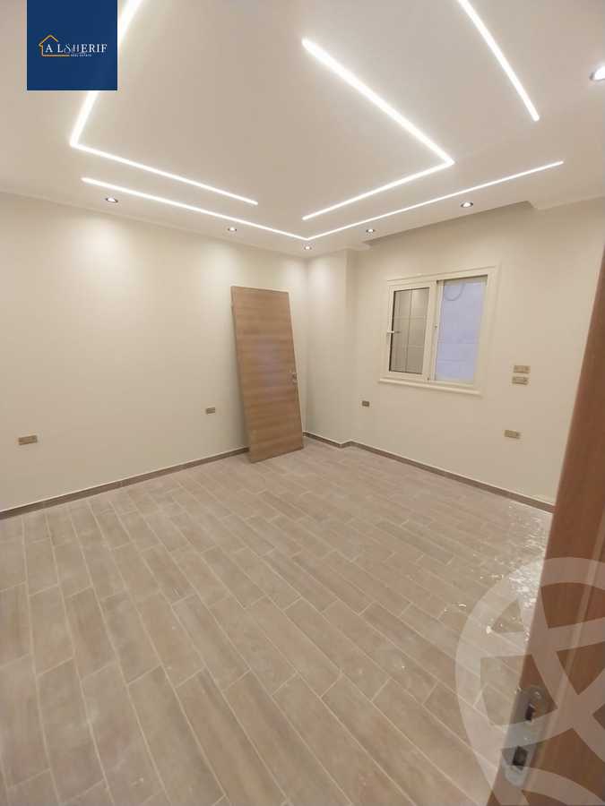 https://aqarmap.com.eg/en/listing/5873462-for-sale-cairo-6th-of-october-featured-neighborhood-fourth-touristic-village-ibrahim-nawwar-st