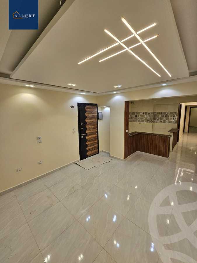 https://aqarmap.com.eg/en/listing/5879840-for-sale-cairo-6th-of-october-el-ahyaa-neighborhood-4th-neighborhood-5