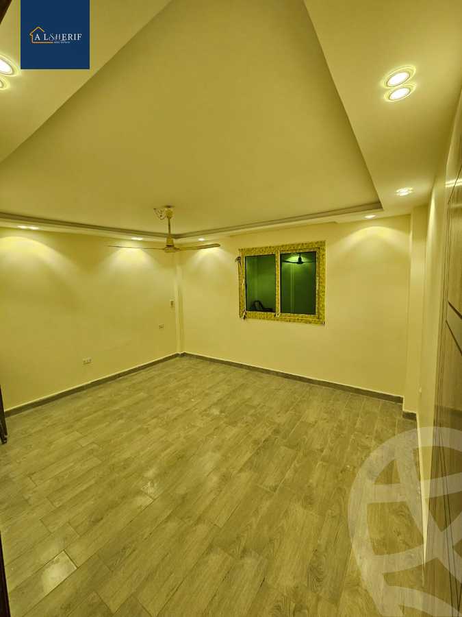 https://aqarmap.com.eg/en/listing/5879840-for-sale-cairo-6th-of-october-el-ahyaa-neighborhood-4th-neighborhood-5