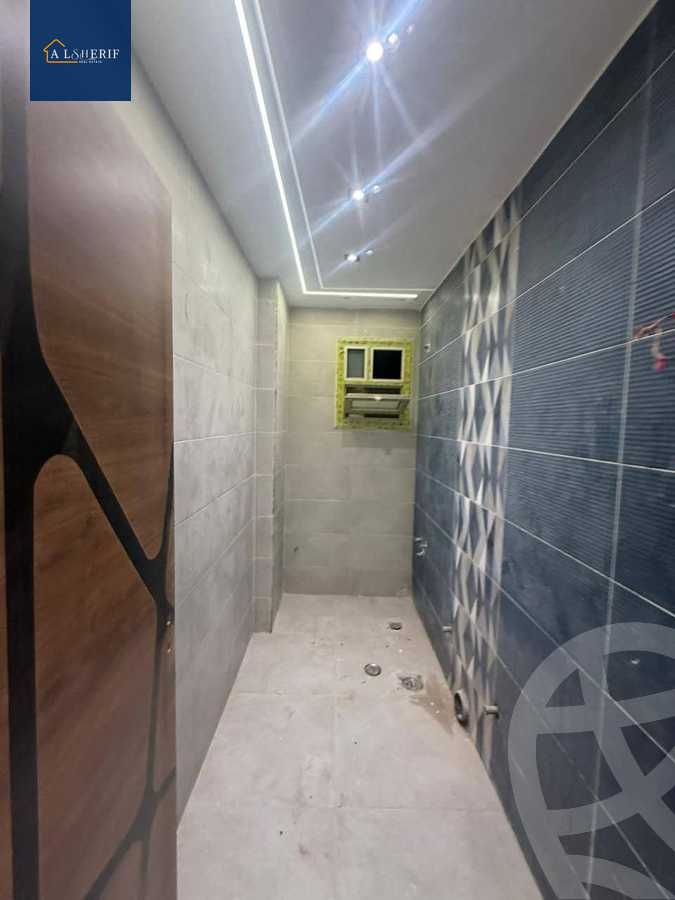 https://aqarmap.com.eg/ar/listing/5879993-for-sale-cairo-6th-of-october-el-ahyaa-neighborhood-4th-neighbourhood-1