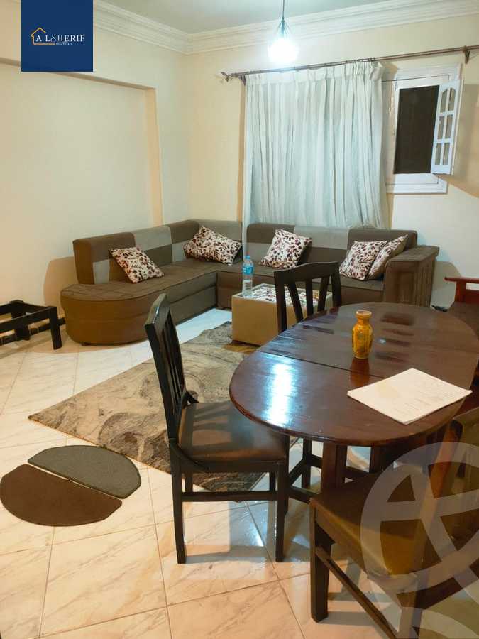 https://aqarmap.com.eg/ar/listing/5920806-for-rent-cairo-6th-of-october-el-ahyaa-neighborhood-4th-neighborhood-5