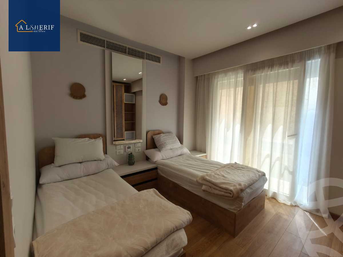 https://aqarmap.com.eg/ar/listing/5924648-for-sale-cairo-6th-of-october-featured-neighborhood-first-touristic-village-el-shaheed-mohammed-abdul-latif-alshimi-st