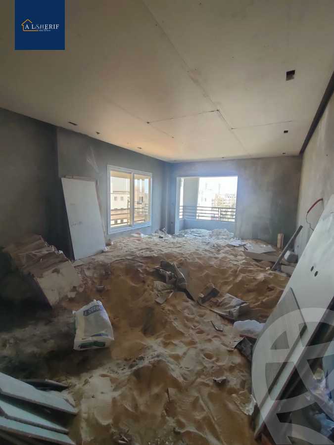 https://aqarmap.com.eg/en/listing/5924733-for-sale-cairo-6th-of-october-featured-neighborhood-first-touristic-village-el-shaheed-mohammed-abdul-latif-alshimi-st