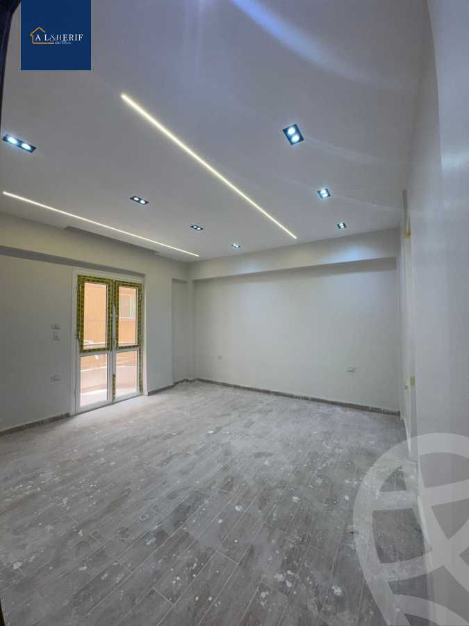 https://aqarmap.com.eg/en/listing/5932151-for-sale-cairo-6th-of-october-el-ahyaa-neighborhood-3rd-no-4-st