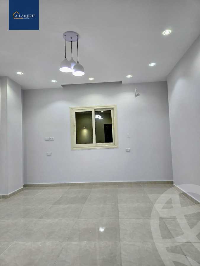 https://aqarmap.com.eg/en/listing/5941043-for-sale-cairo-6th-of-october-el-ahyaa-neighborhood-2nd-el-yasmin-st