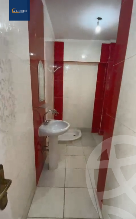 https://aqarmap.com.eg/en/listing/5941347-for-sale-cairo-6th-of-october-el-ahyaa-neighborhood-5th-no-3-st