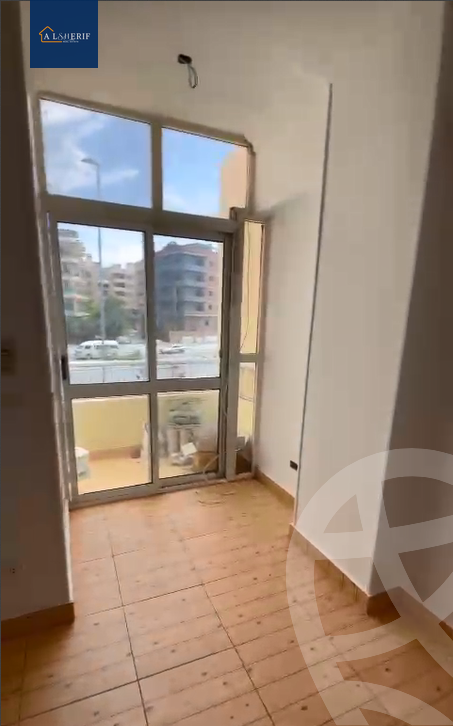 https://aqarmap.com.eg/en/listing/5941347-for-sale-cairo-6th-of-october-el-ahyaa-neighborhood-5th-no-3-st