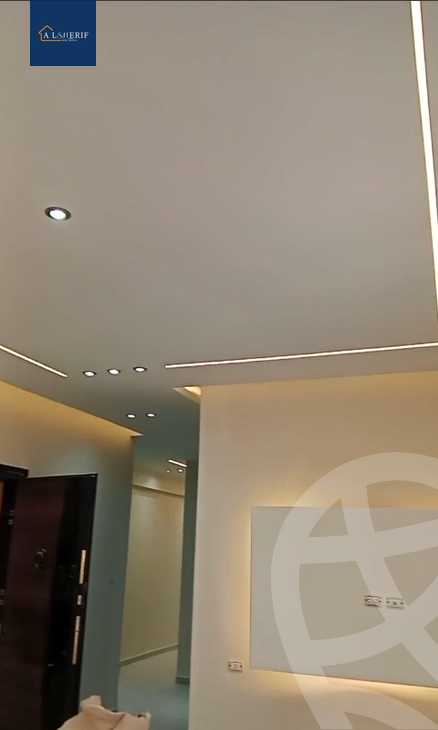 https://aqarmap.com.eg/ar/listing/5947757-for-sale-cairo-6th-of-october-el-ahyaa-neighborhood-3rd-street-6