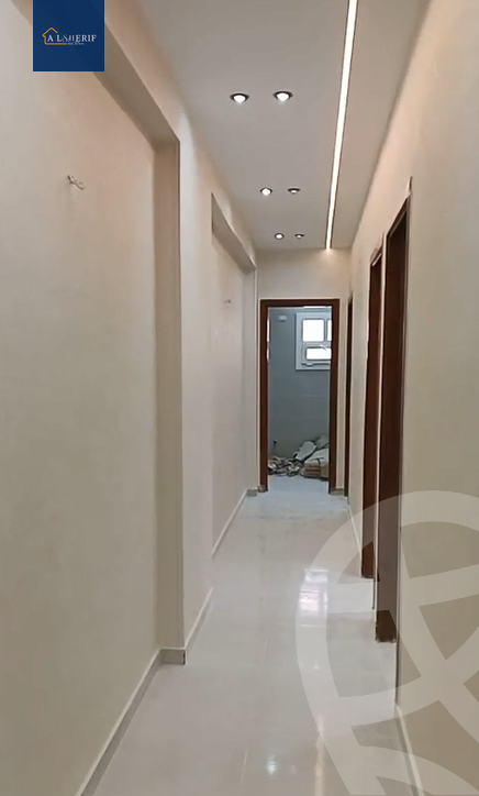 https://aqarmap.com.eg/ar/listing/5947757-for-sale-cairo-6th-of-october-el-ahyaa-neighborhood-3rd-street-6