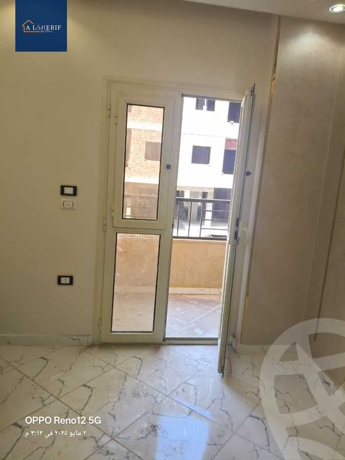https://aqarmap.com.eg/ar/listing/5947902-for-sale-cairo-6th-of-october-el-ahyaa-neighborhood-2nd-el-yasmin-st