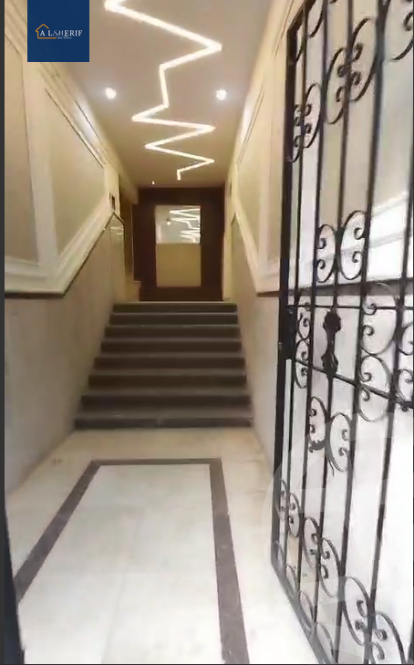 https://aqarmap.com.eg/en/listing/5954387-for-sale-cairo-6th-of-october-el-ahyaa-neighborhood-4th-al-khonisi-st
