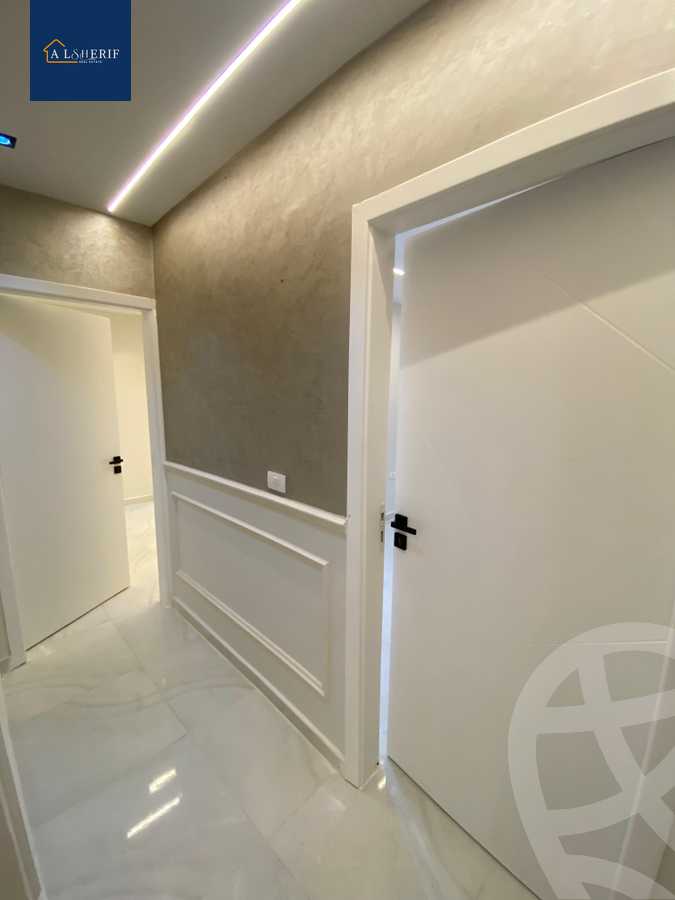 https://aqarmap.com.eg/en/listing/5963586-for-sale-cairo-6th-of-october-el-ahyaa-neighborhood-4th-district-no-7