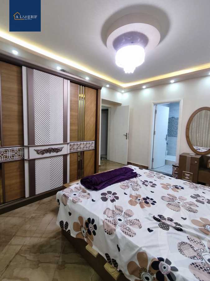 https://aqarmap.com.eg/ar/listing/5971454-for-rent-cairo-6th-of-october-el-ahyaa-neighborhood-1st-eighth-neighborhood