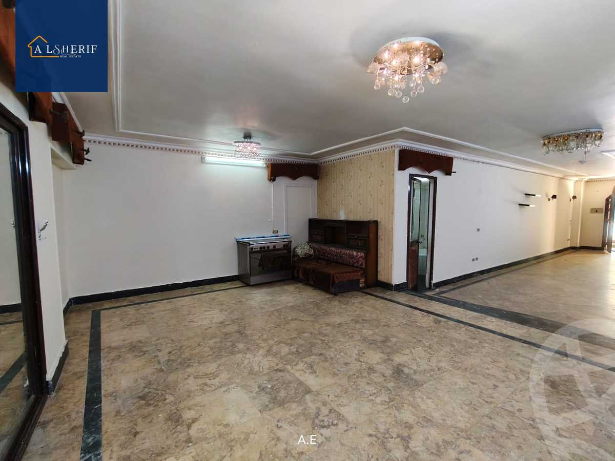 https://aqarmap.com.eg/en/listing/5977023-for-sale-cairo-6th-of-october-el-ahyaa-neighborhood-4th-neighbourhood-1