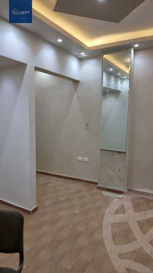 https://aqarmap.com.eg/en/listing/5977082-for-sale-cairo-6th-of-october-el-ahyaa-neighborhood-4th-street-2