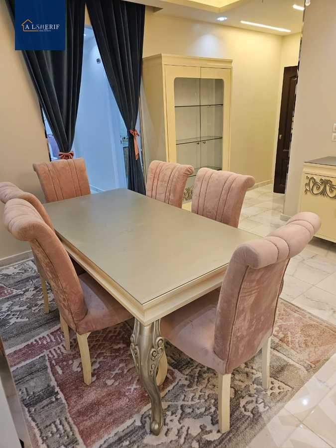 https://aqarmap.com.eg/en/listing/5984114-for-rent-cairo-6th-of-october-el-ahyaa-neighborhood-1st-rich-bake-st