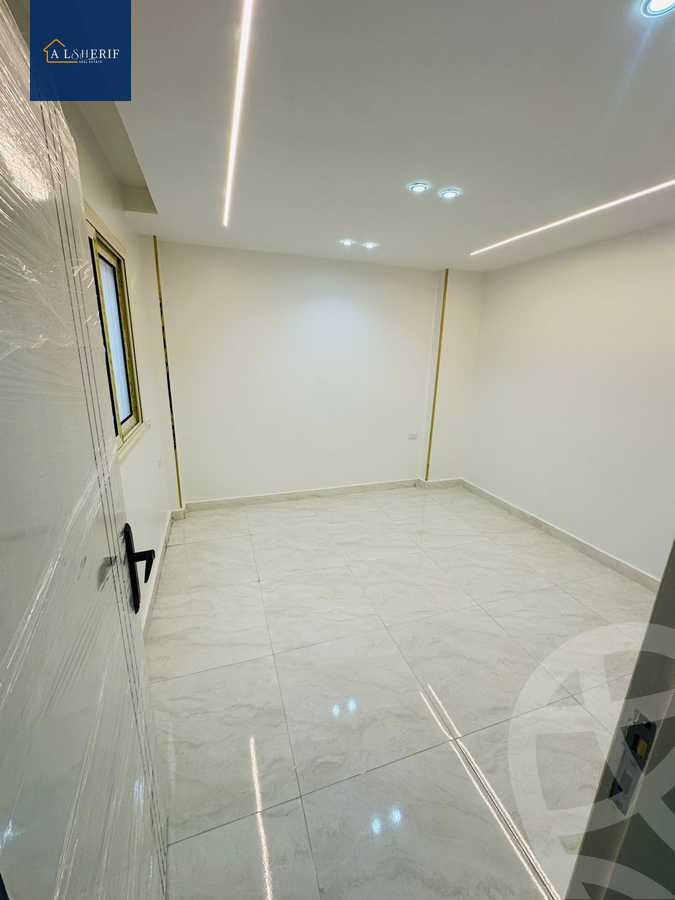 https://aqarmap.com.eg/en/listing/5984163-for-sale-cairo-6th-of-october-el-ahyaa-neighborhood-5th-street-2