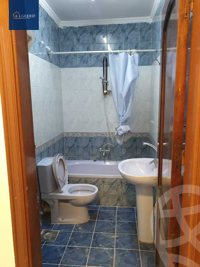 https://aqarmap.com.eg/en/listing/5984291-for-sale-cairo-6th-of-october-el-ahyaa-neighborhood-2nd-mostafa-abou-el-saoud-st