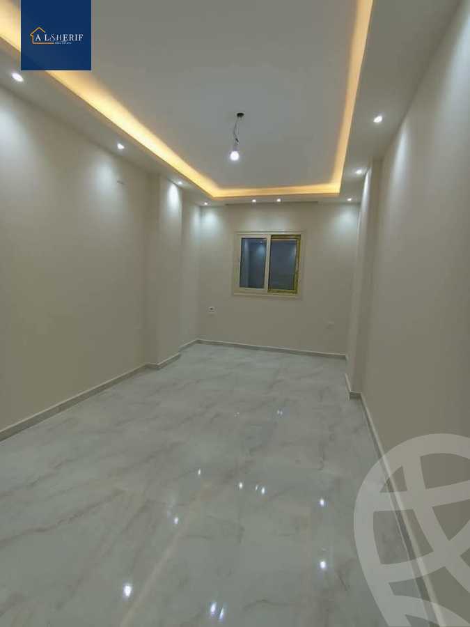https://aqarmap.com.eg/en/listing/5984331-for-sale-cairo-6th-of-october-el-ahyaa-neighborhood-2nd-dr-mohammed-badawi-st