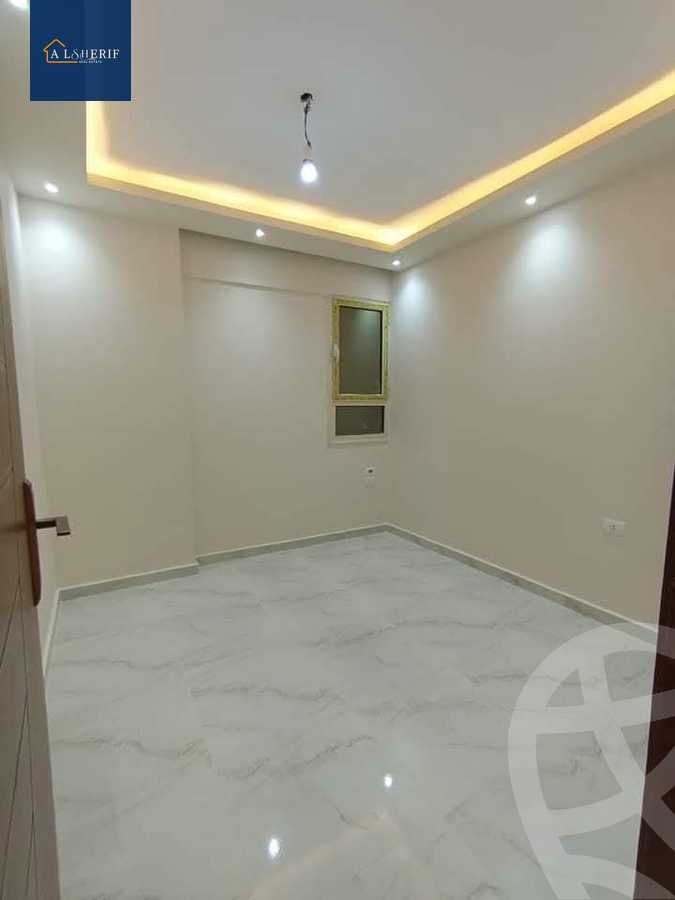 https://aqarmap.com.eg/en/listing/5984331-for-sale-cairo-6th-of-october-el-ahyaa-neighborhood-2nd-dr-mohammed-badawi-st
