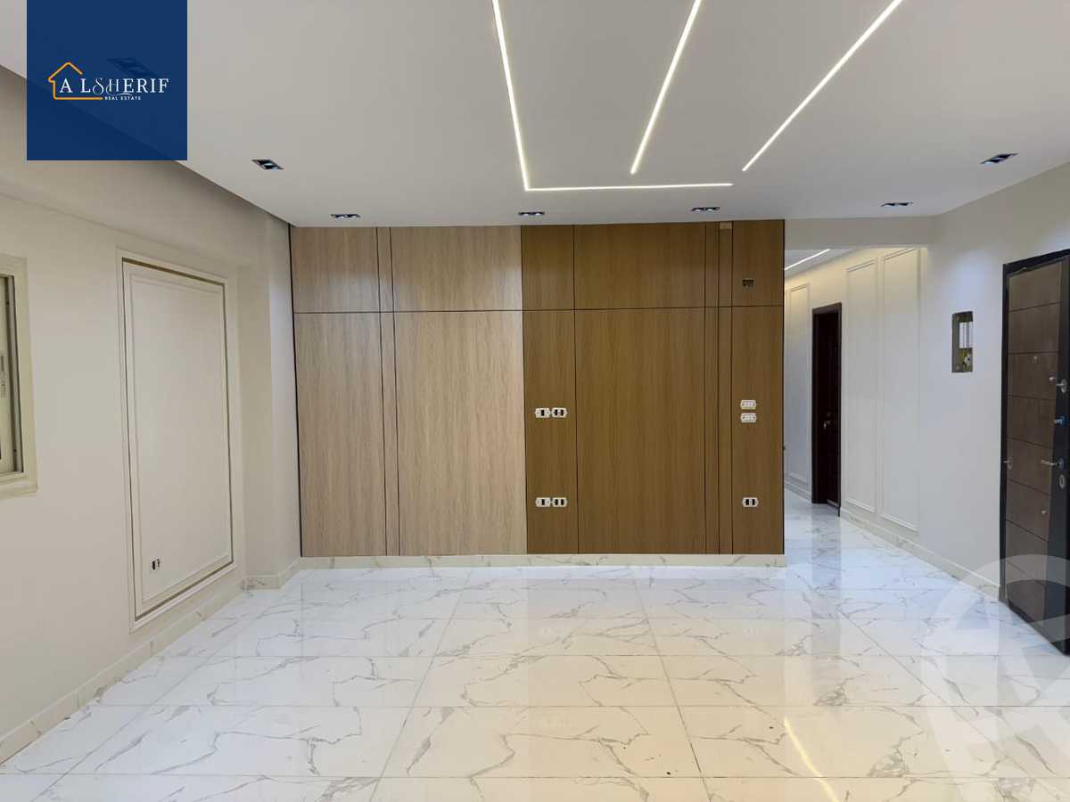 https://aqarmap.com.eg/en/listing/5988762-for-sale-cairo-6th-of-october-el-ahyaa-neighborhood-4th-neighbourhood-1