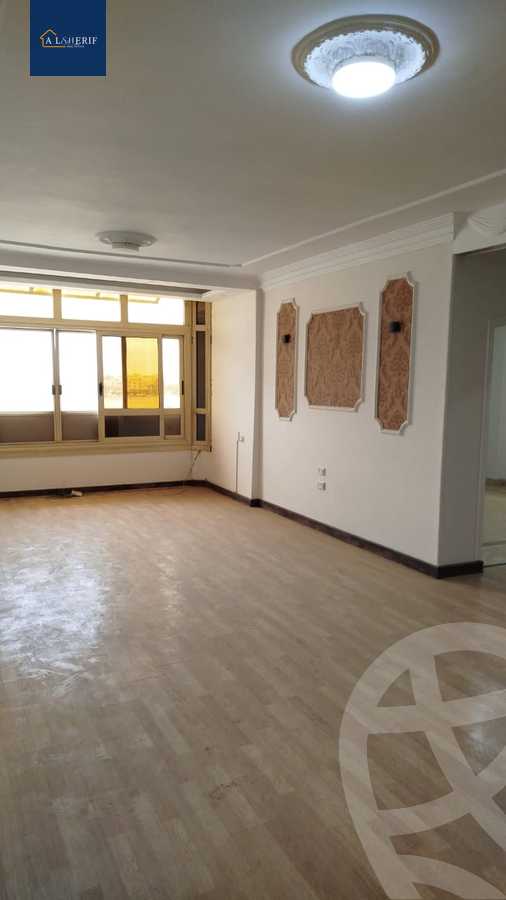 https://aqarmap.com.eg/en/listing/5988780-for-rent-cairo-6th-of-october-el-ahyaa-neighborhood-1st-rich-bake-st