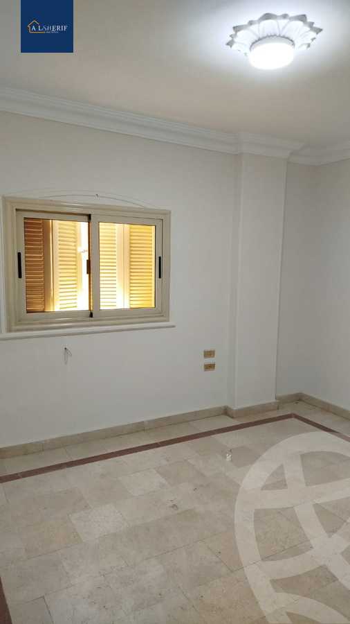 https://aqarmap.com.eg/en/listing/5988780-for-rent-cairo-6th-of-october-el-ahyaa-neighborhood-1st-rich-bake-st
