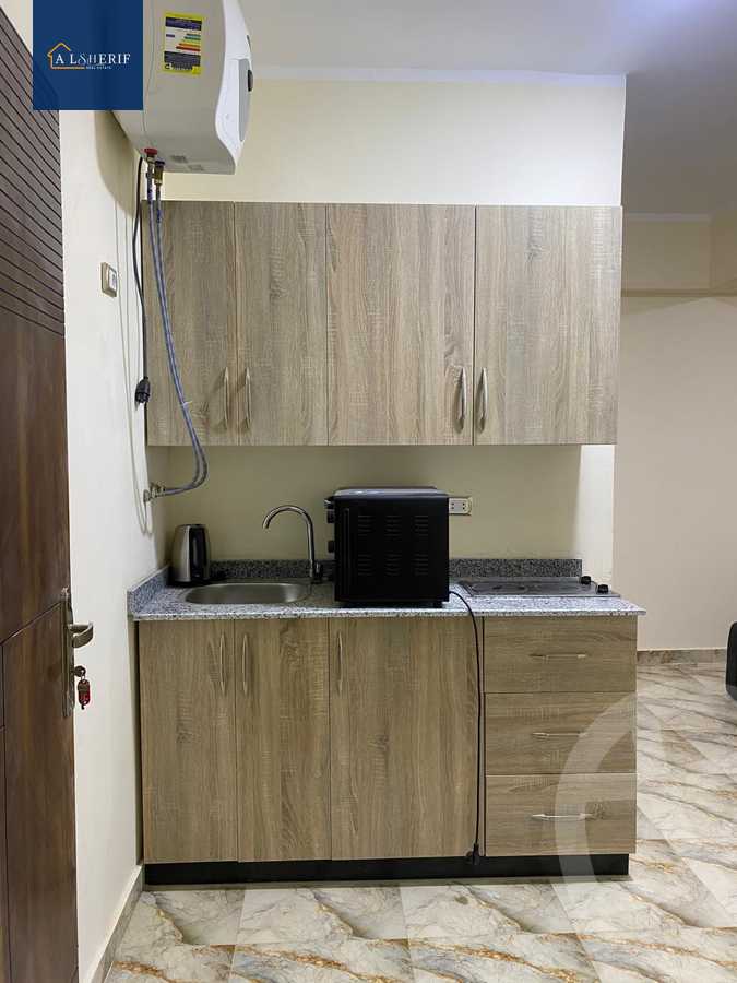 https://aqarmap.com.eg/en/listing/6013390-for-rent-cairo-6th-of-october-el-ahyaa-neighborhood-1st-rich-bake-st