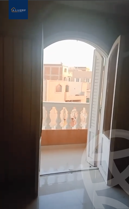 https://aqarmap.com.eg/en/listing/6013445-for-sale-cairo-6th-of-october-el-ahyaa-neighborhood-5th-street-2