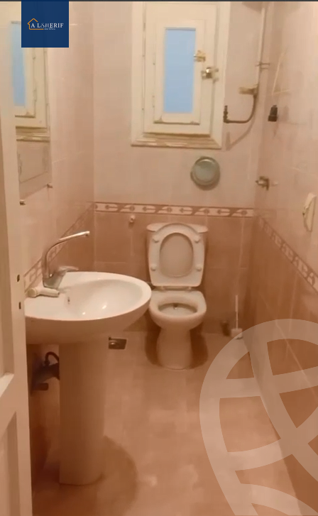 https://aqarmap.com.eg/en/listing/6013445-for-sale-cairo-6th-of-october-el-ahyaa-neighborhood-5th-street-2