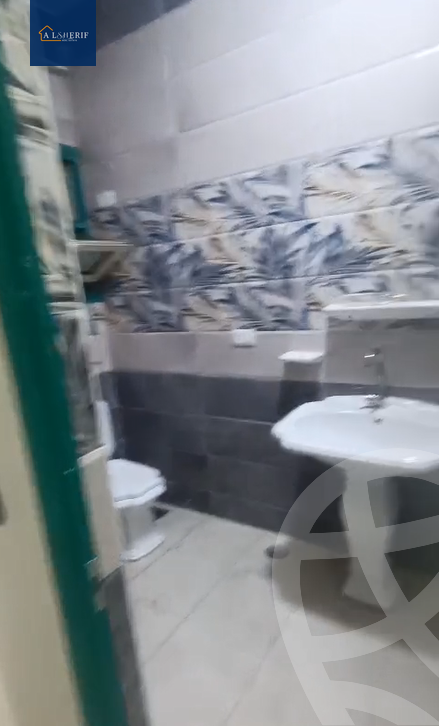 https://aqarmap.com.eg/en/listing/6013850-for-sale-cairo-6th-of-october-el-ahyaa-neighborhood-4th-street-6