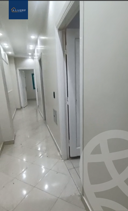 https://aqarmap.com.eg/en/listing/6013850-for-sale-cairo-6th-of-october-el-ahyaa-neighborhood-4th-street-6