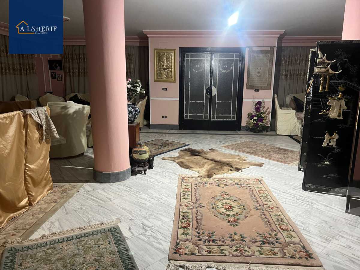 https://aqarmap.com.eg/en/listing/6015740-for-sale-cairo-6th-of-october-featured-neighborhood-first-touristic-village-al-lewaa-mohammed-ezzat-el-zyadi-st