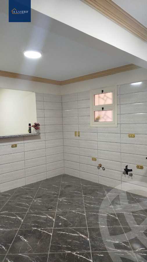 https://aqarmap.com.eg/en/listing/6021775-for-sale-cairo-6th-of-october-el-ahyaa-neighborhood-4th-district-no-7