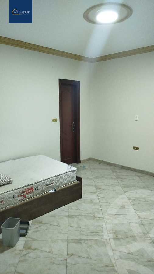 https://aqarmap.com.eg/en/listing/6021775-for-sale-cairo-6th-of-october-el-ahyaa-neighborhood-4th-district-no-7