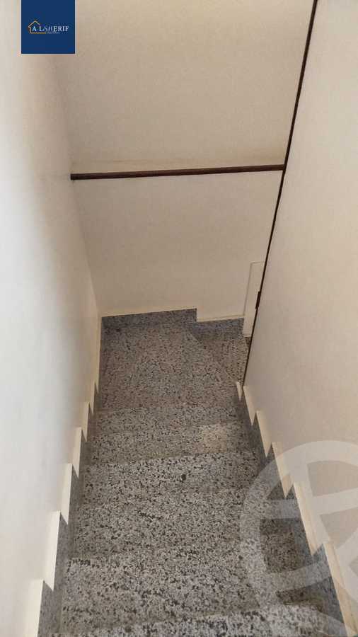 https://aqarmap.com.eg/en/listing/6021775-for-sale-cairo-6th-of-october-el-ahyaa-neighborhood-4th-district-no-7