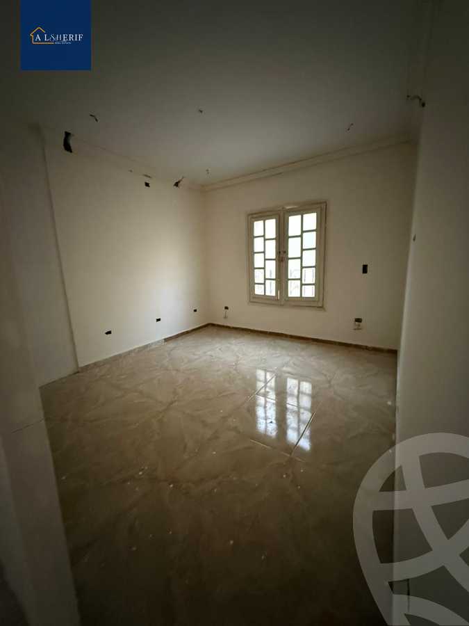 https://aqarmap.com.eg/en/listing/6043872-for-sale-cairo-6th-of-october-el-ahyaa-neighborhood-3rd-street-6